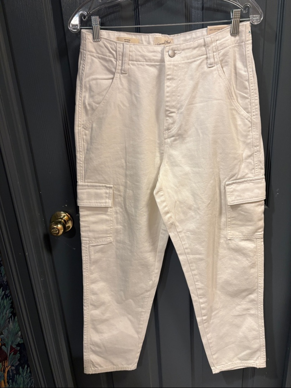 Universal Thread White Cargo Utility Pants - women’s size 6 NWT